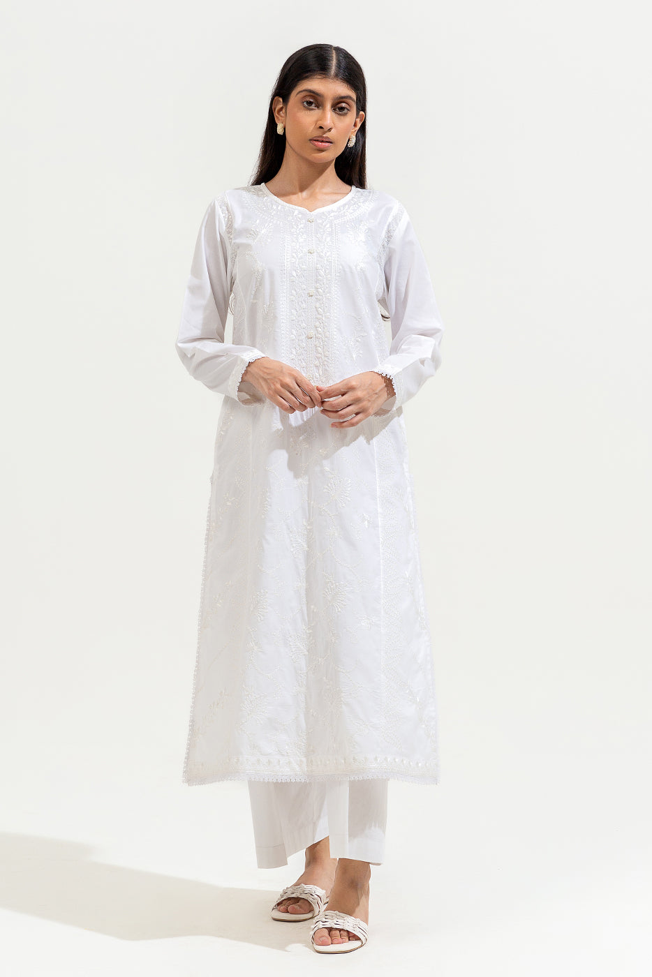 Embroidered Lawn Shirt (Pret)