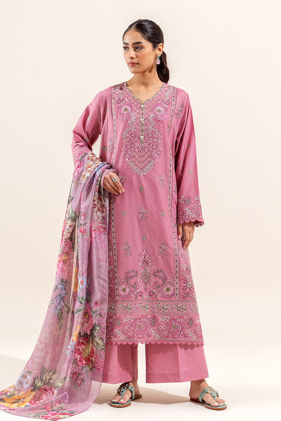 3 Piece Embroidered Lawn Suit (Unstitched)