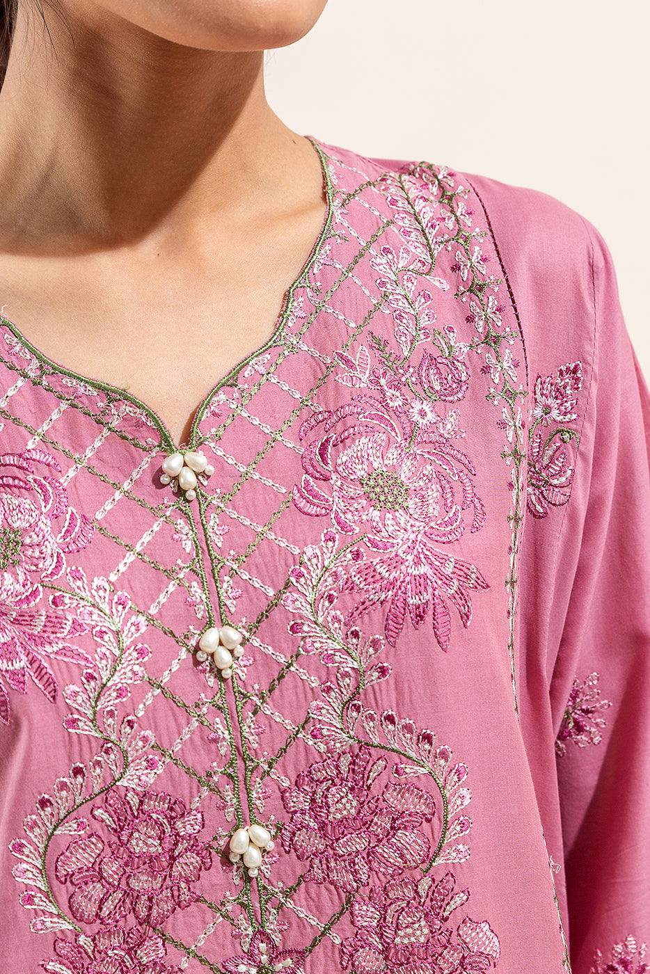 3 Piece Embroidered Lawn Suit (Unstitched)