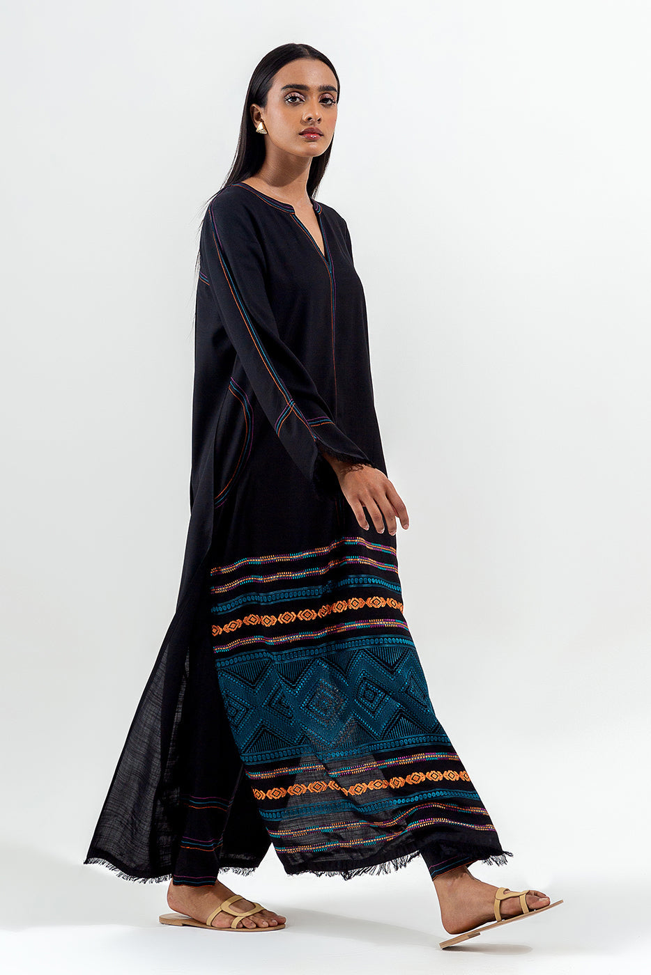 2 Piece Embroidered Viscose Suit (Pret)