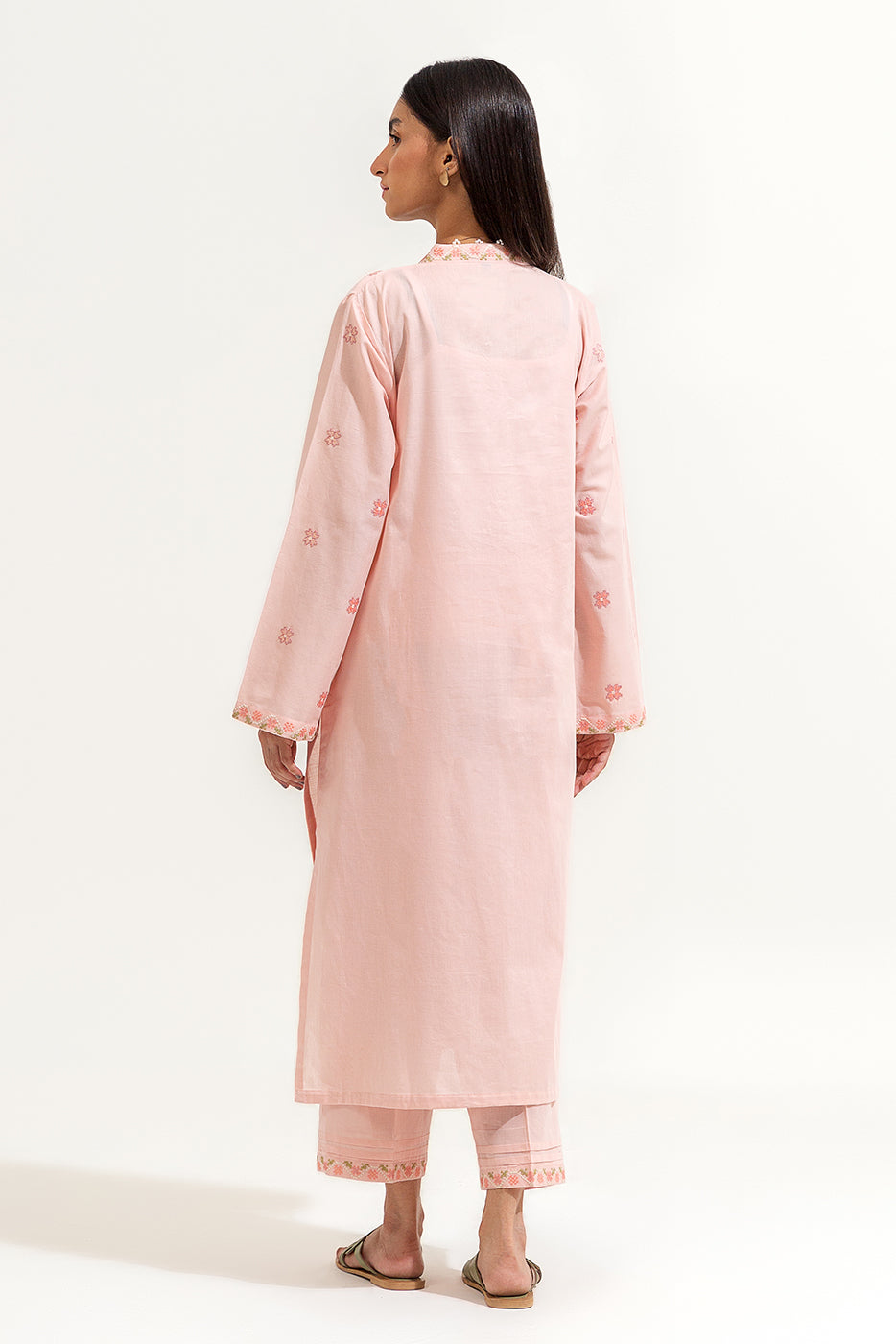 2 Piece Embroidered Lawn Suit (Pret)