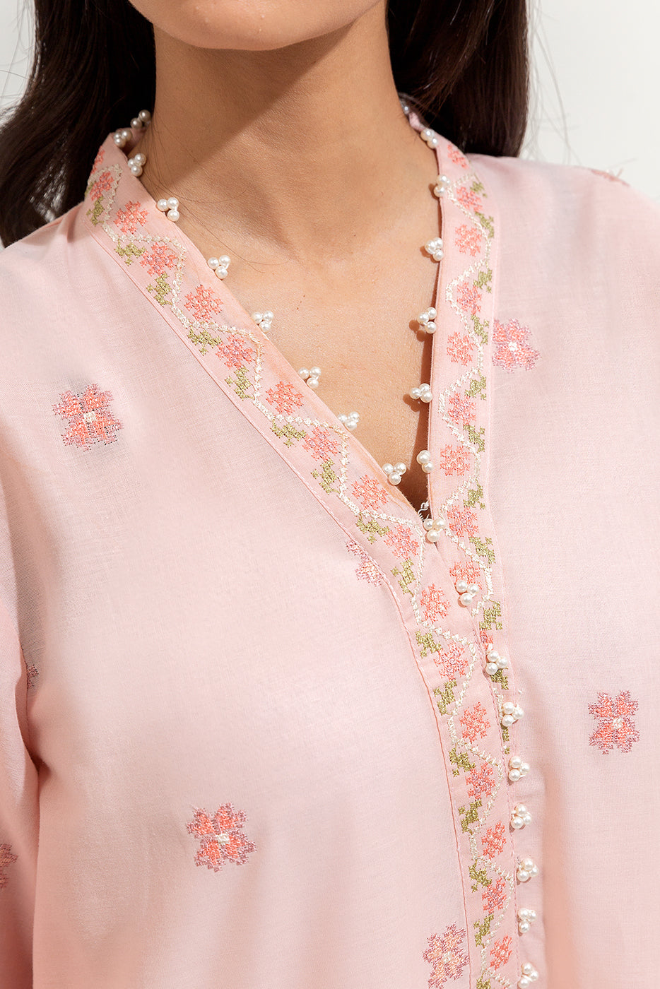 2 Piece Embroidered Lawn Suit (Pret)