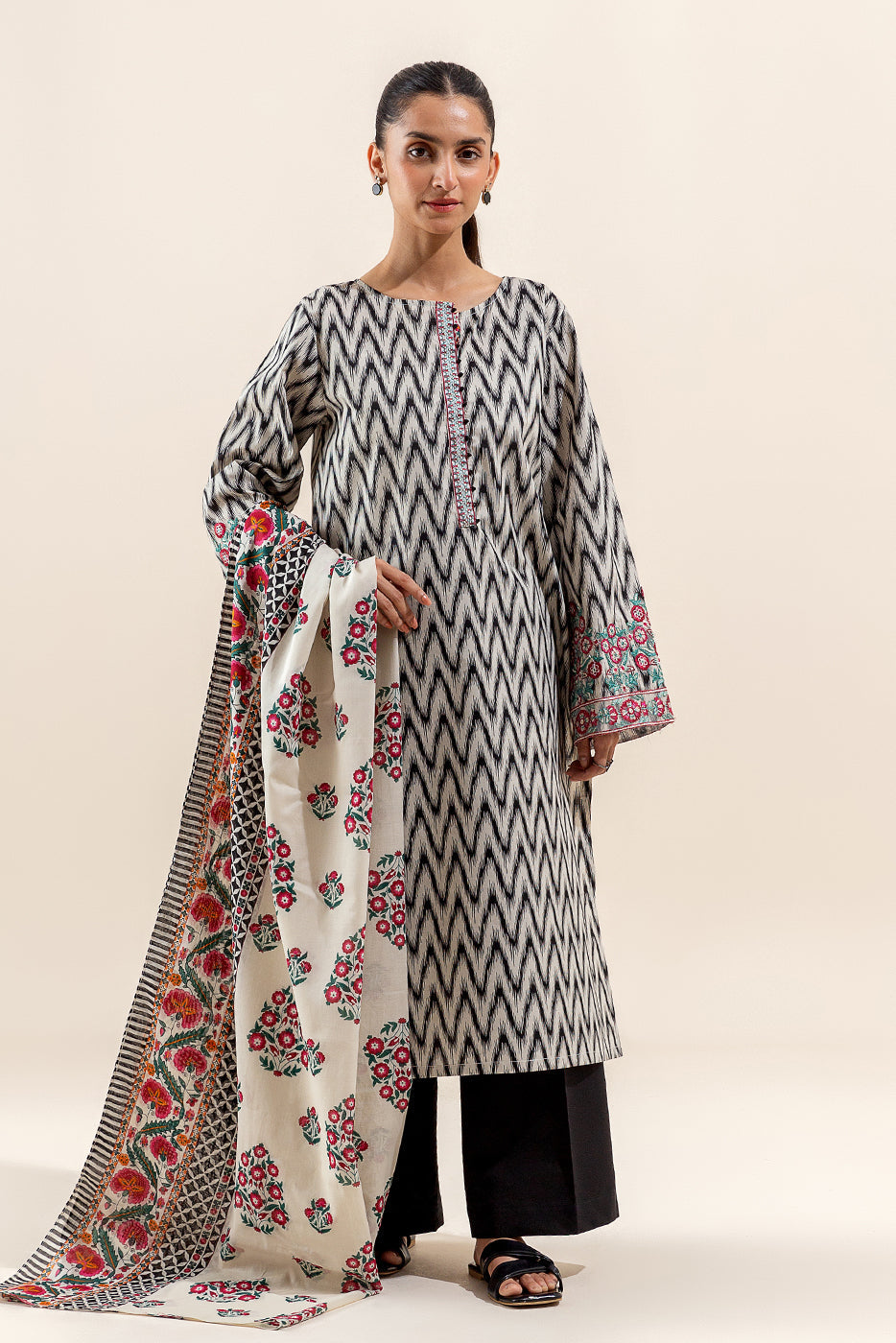 3 Piece Embroidered Lawn Suit-Ikat Mesh (Unstitched)