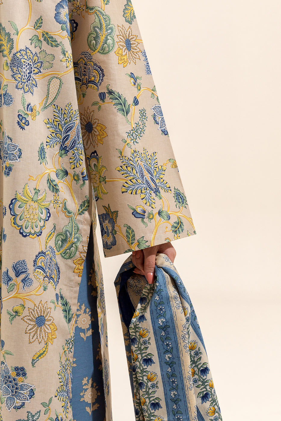 3 Piece Printed Lawn Suit-Jacobean Fantasy (Unstitched)