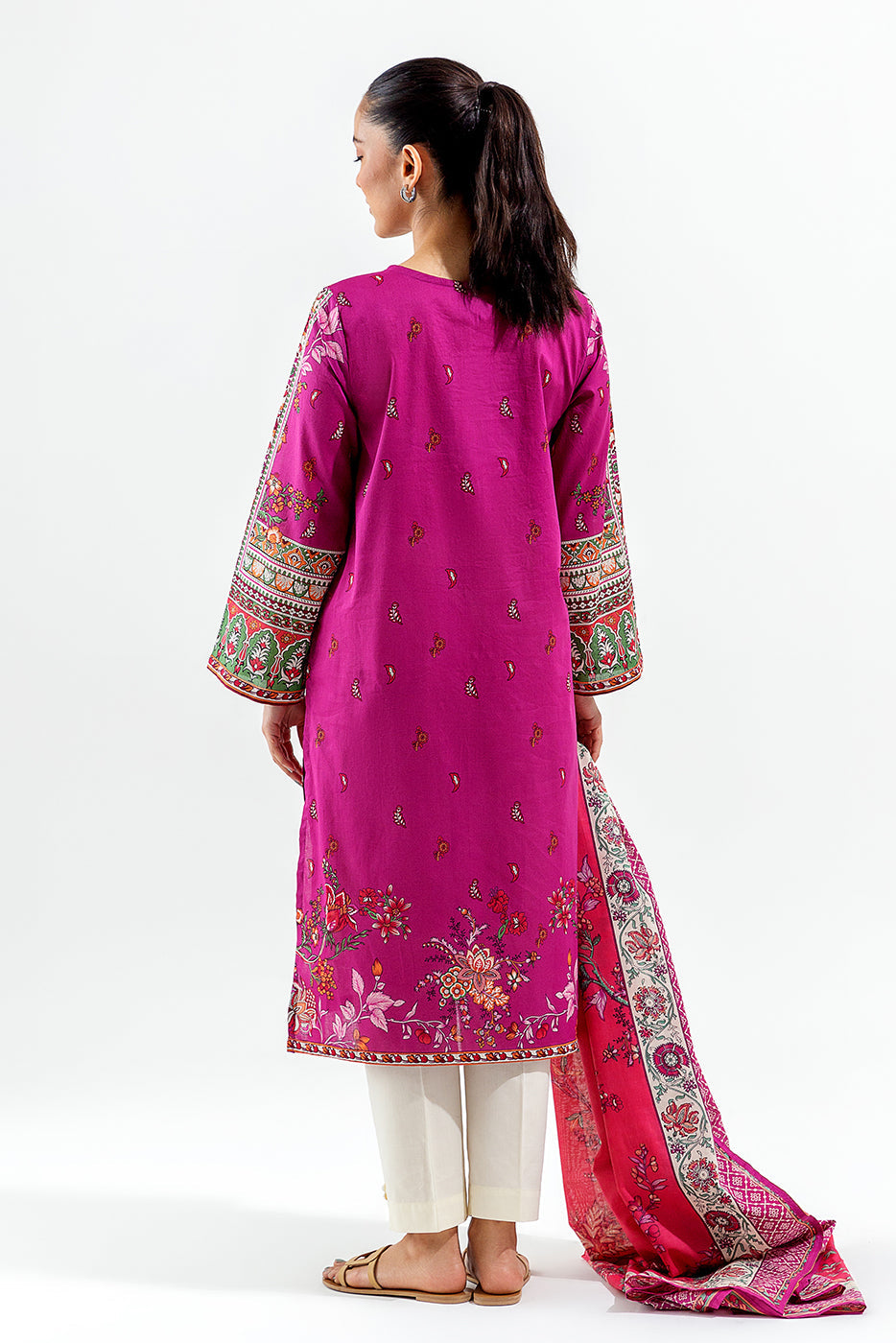 2 Piece Embroidered Lawn Suit (Luxury Pret)