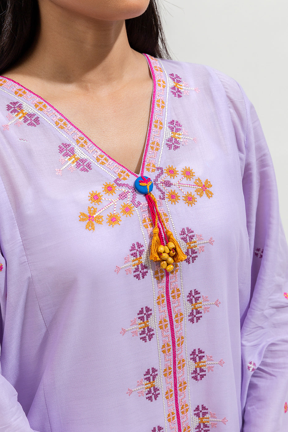2 Piece Embroidered Lawn Suit (Pret)