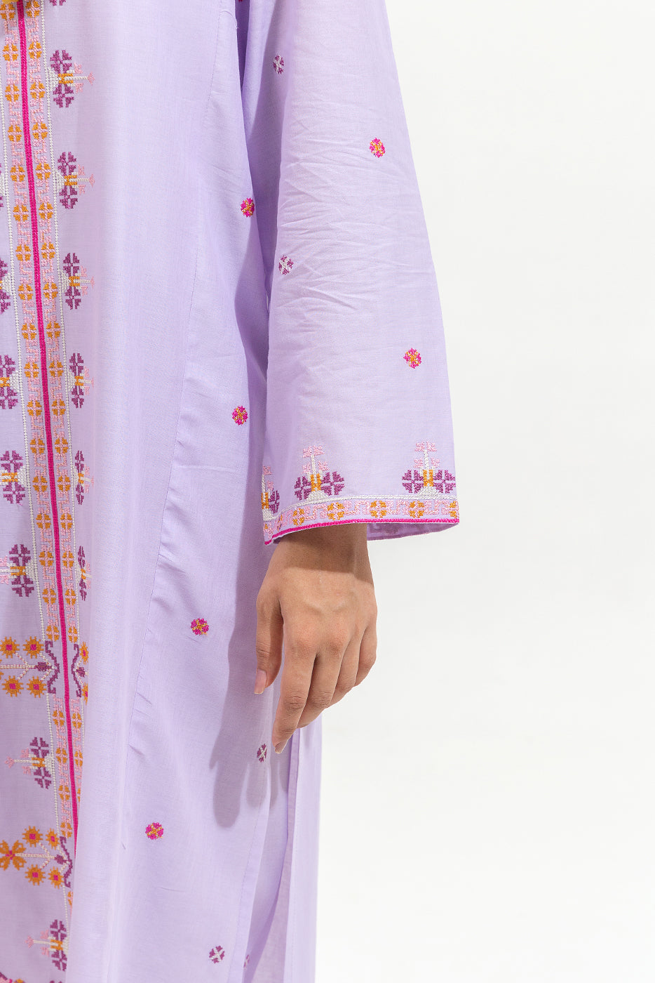2 Piece Embroidered Lawn Suit (Pret)