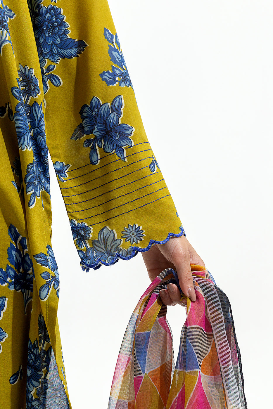 3 Piece Printed Lawn Suit (Pret)