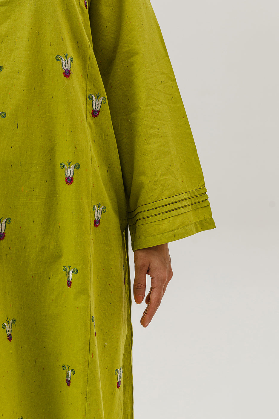 2 Piece Embroidered Multi Naps Suit (Pret)