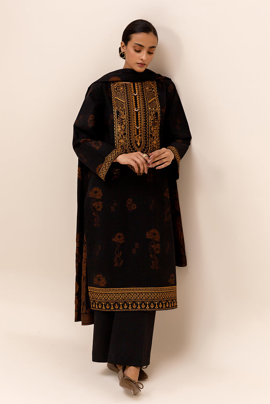 3 Piece Embroidered Jacquard Suit-Raven Glaze (Unstitched)