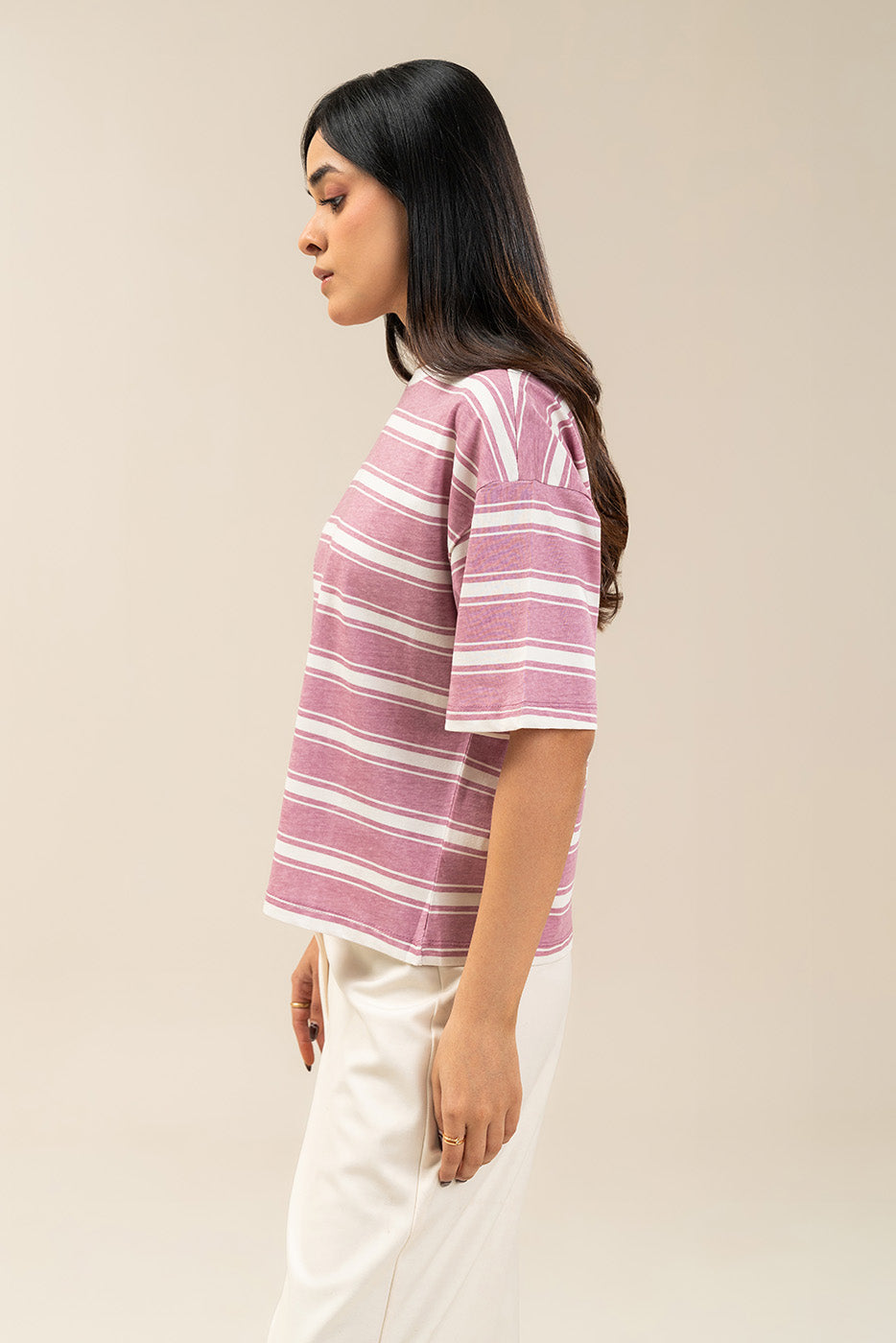 BASIC TEE