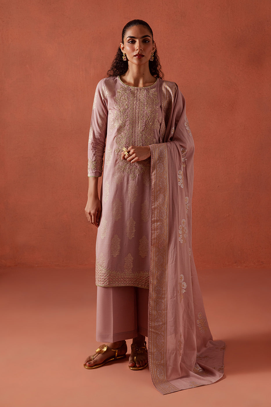 3 PIECE EMBROIDERED LUREX JACQUARAD SUIT-BABY BLUSH (UNSTITCHED)