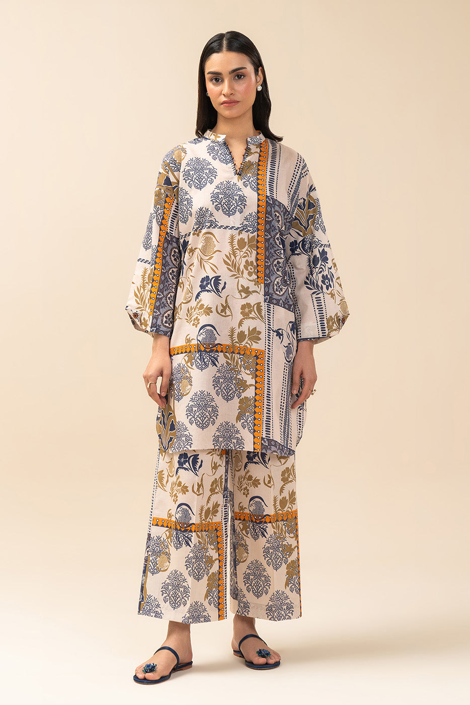 2 PIECE PRINTED LAWN SUIT (PRET)