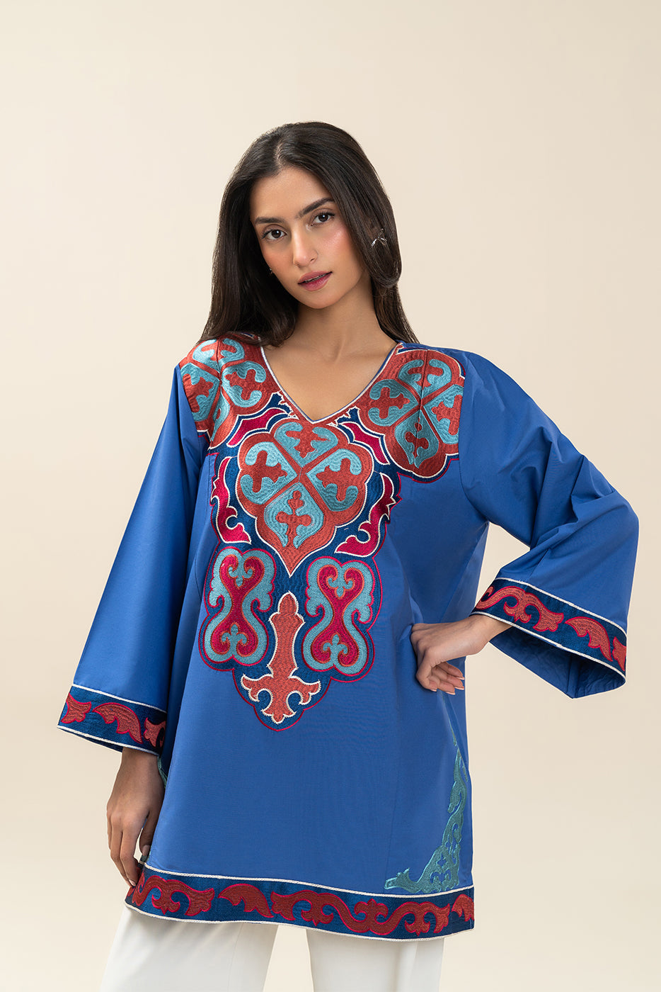 EMBROIDERED COTTON TOP (FLOW)