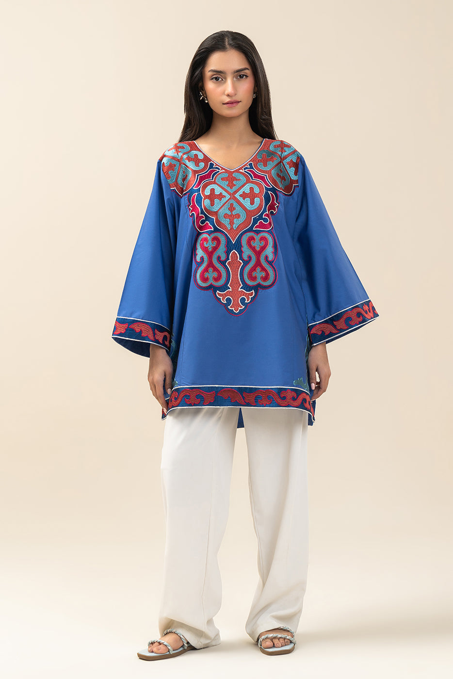 EMBROIDERED COTTON TOP (FLOW)