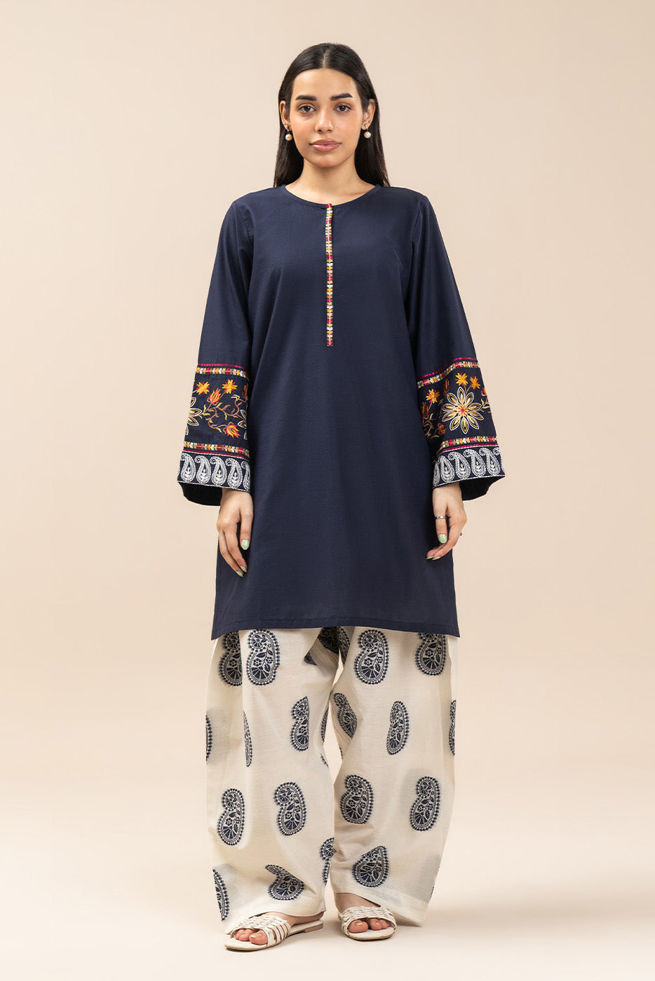 2 PIECE EMBROIDERED COTTON SUIT (PRET)