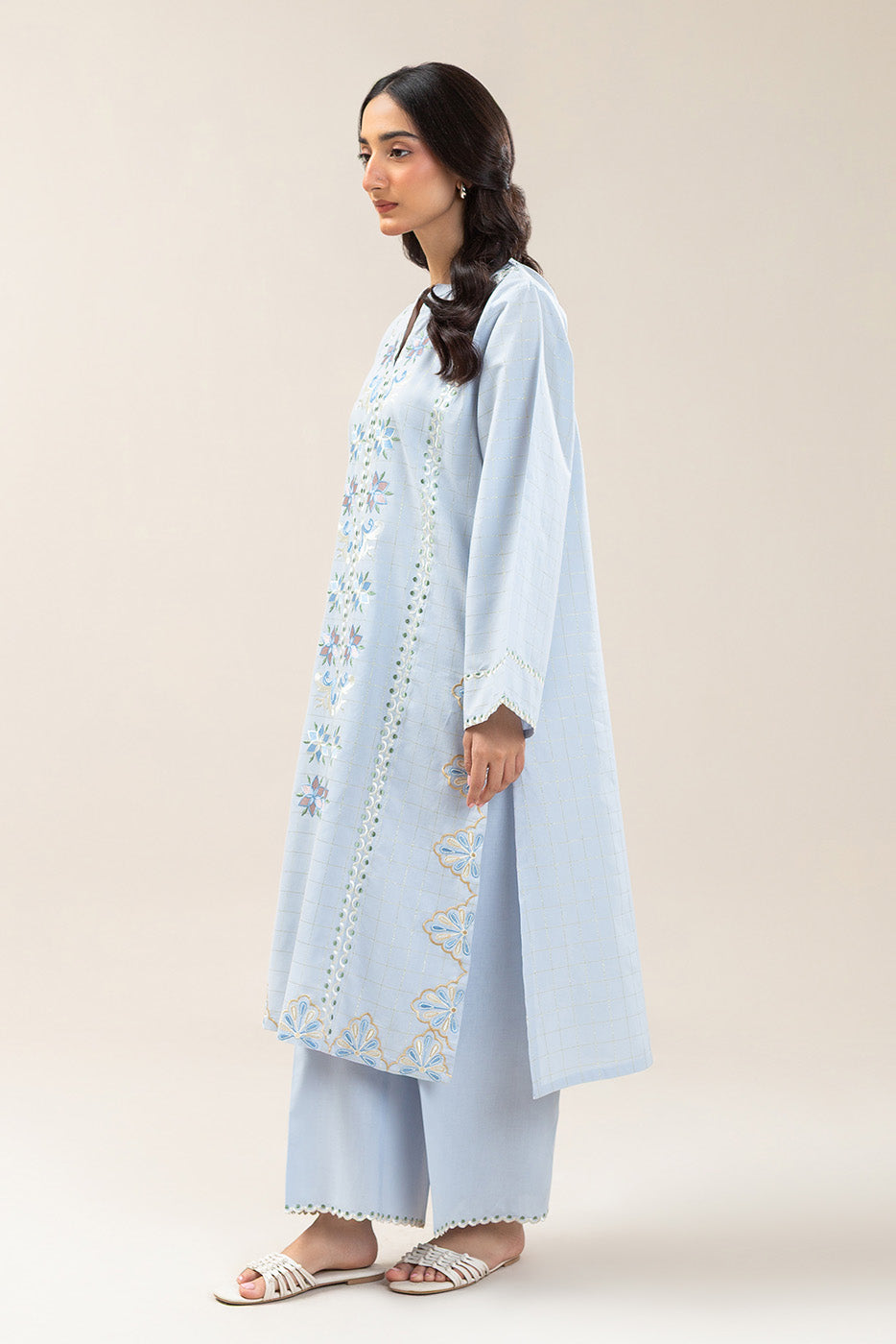 https://cdn.shopify.com/s/files/1/0488/9201/8848/files/BT1260001PR0024_4.jpg?v=1780662158