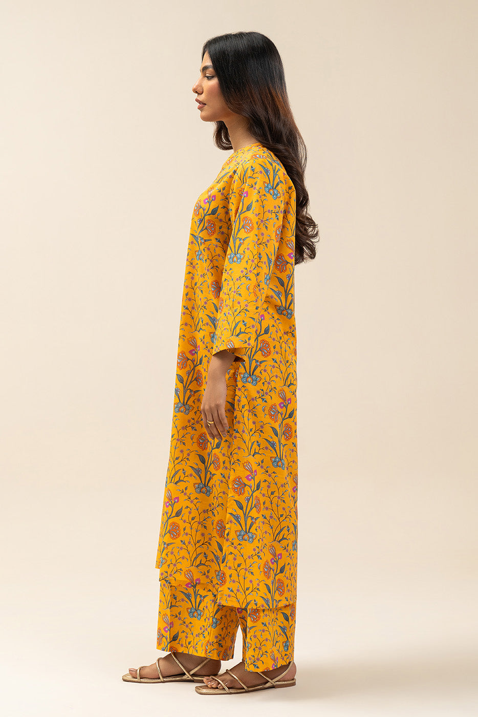 2 Piece Printed Doria Lawn Suit (Pret)