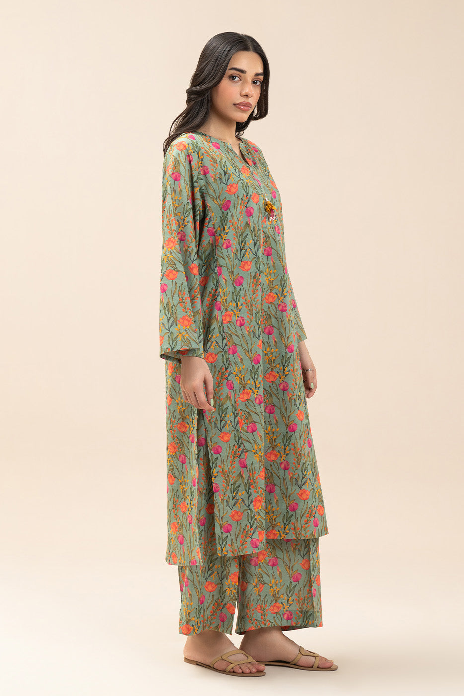 2 PIECE PRINTED DORIA LAWN SUIT (PRET)