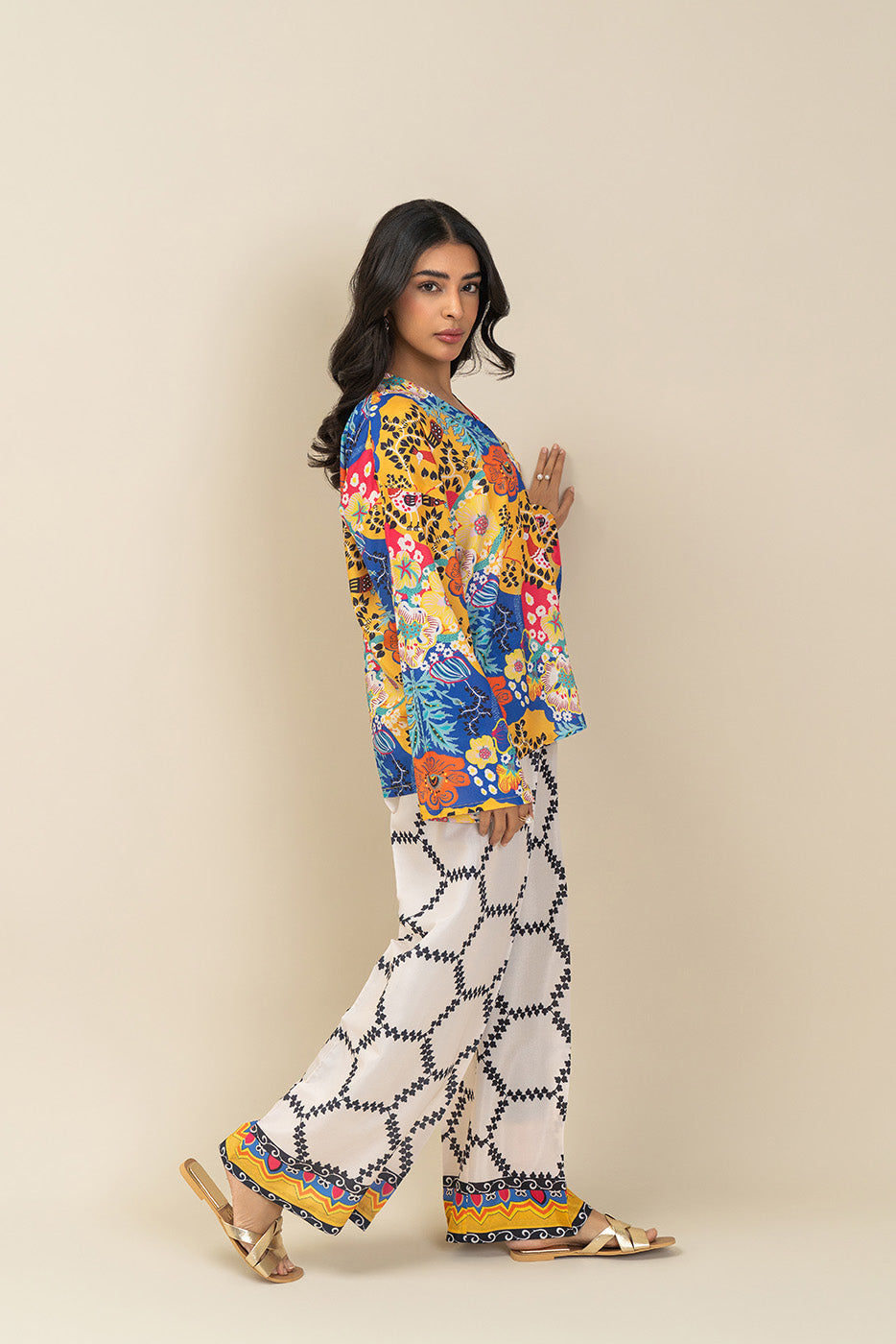 PRINTED POLY TOP (FLOW)