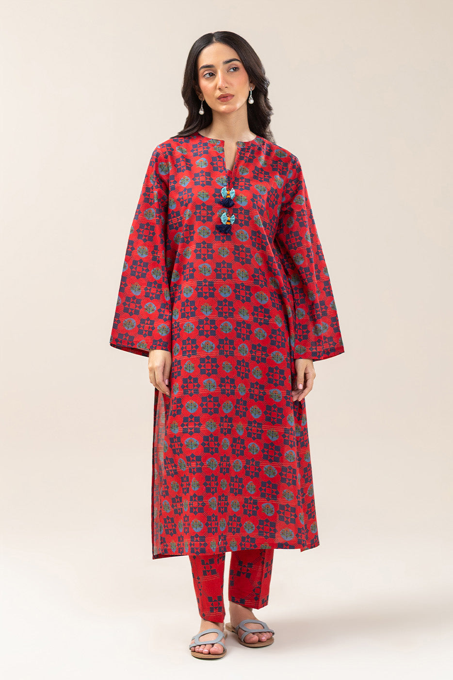 2 PIECE PRINTED LUREX LAWN SUIT (PRET)