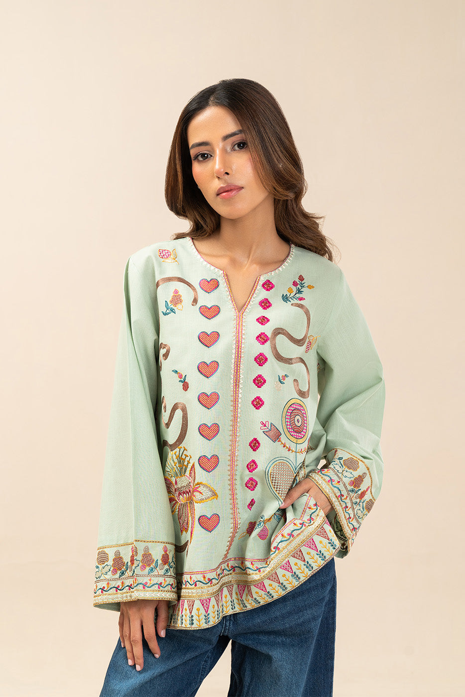 https://cdn.shopify.com/s/files/1/0488/9201/8848/files/BT1260003FU4043_1.jpg?v=1781696367