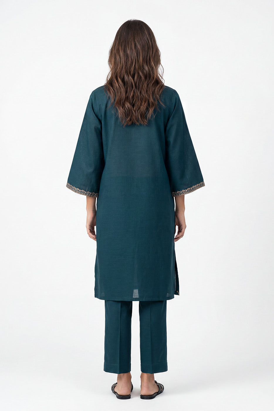 2 PIECE EMBROIDERED SLUB SUIT (PRET)