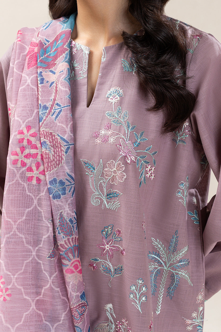 3 PIECE EMBROIDERED TWO WAY SLUB SUIT (PRET)