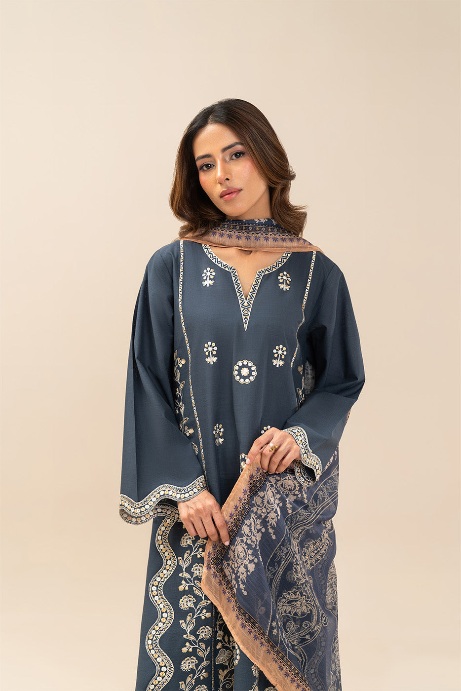 https://cdn.shopify.com/s/files/1/0488/9201/8848/files/BT1260003PR0165_1.jpg?v=1781696387