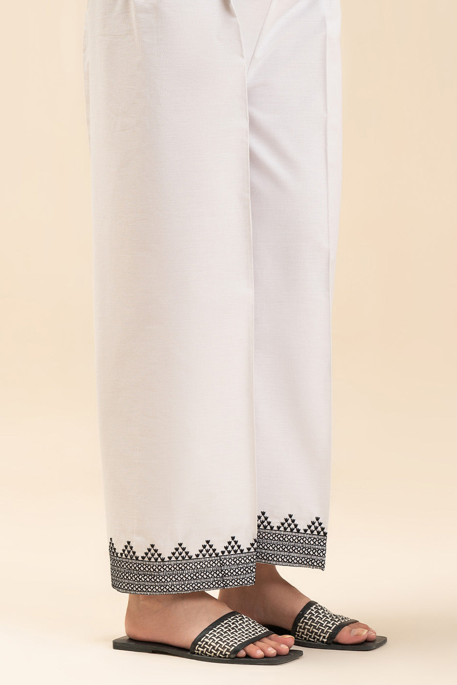 EMBROIDERED CULOTTE PANTS