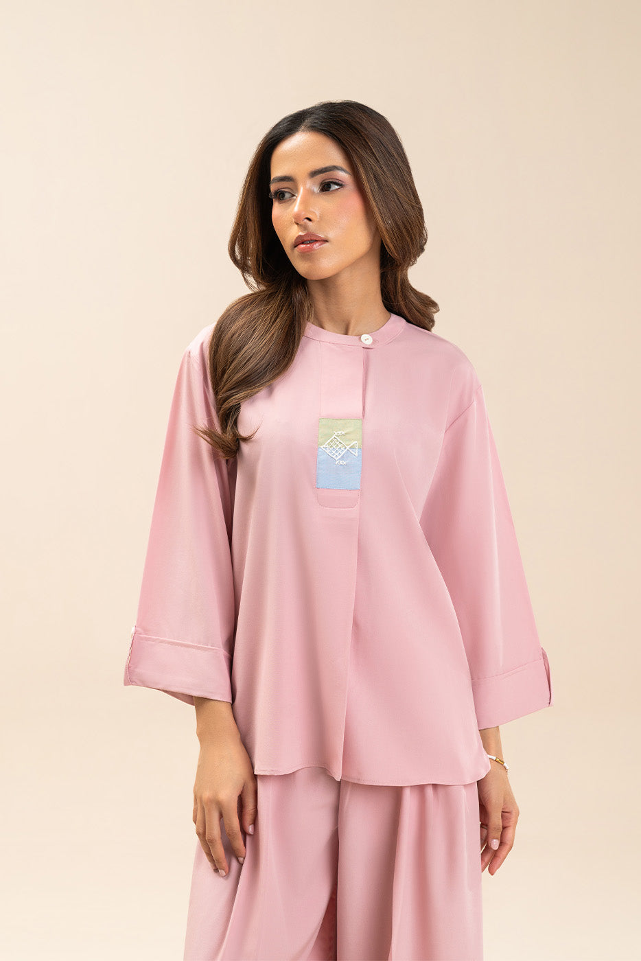 https://cdn.shopify.com/s/files/1/0488/9201/8848/files/BT1260004FU4049_1.jpg?v=1781696438