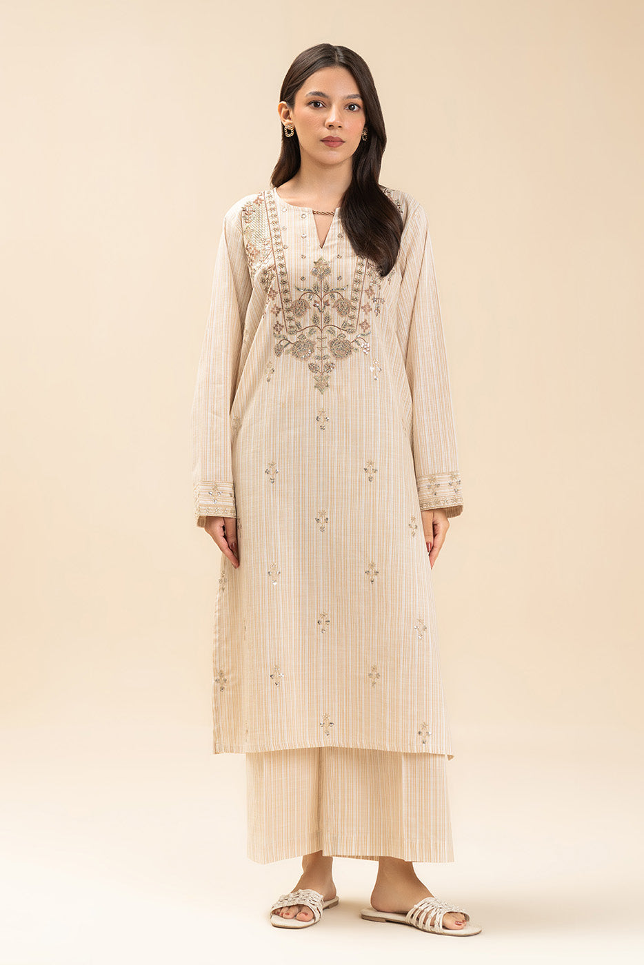 2 PIECE EMBROIDERED DOBBY SUIT (PRET)