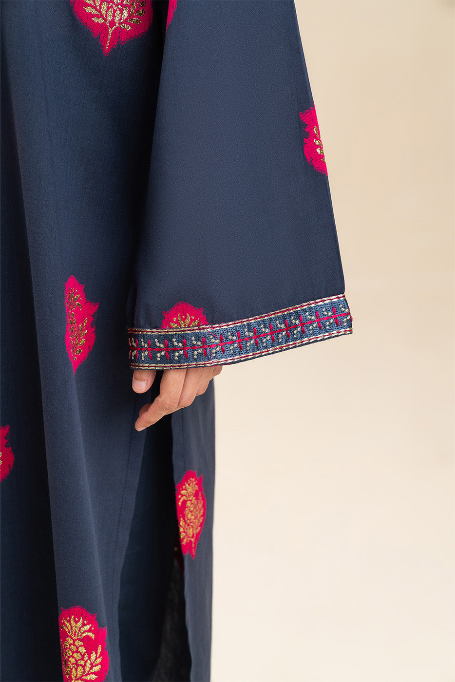 EMBROIDERED LUREX JACQUARD SHIRT (PRET)
