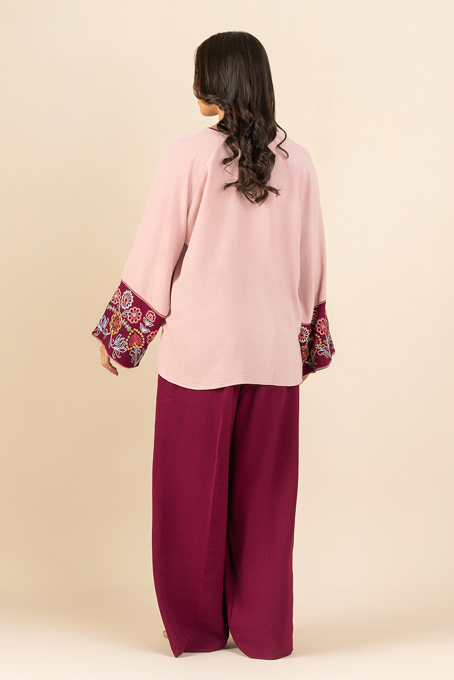 EMBROIDERED TOP