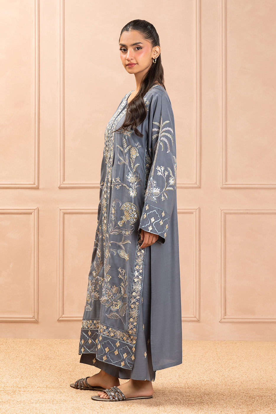 2 PIECE EMBROIDERED RAWSILK SUIT (LUZURY PRET)