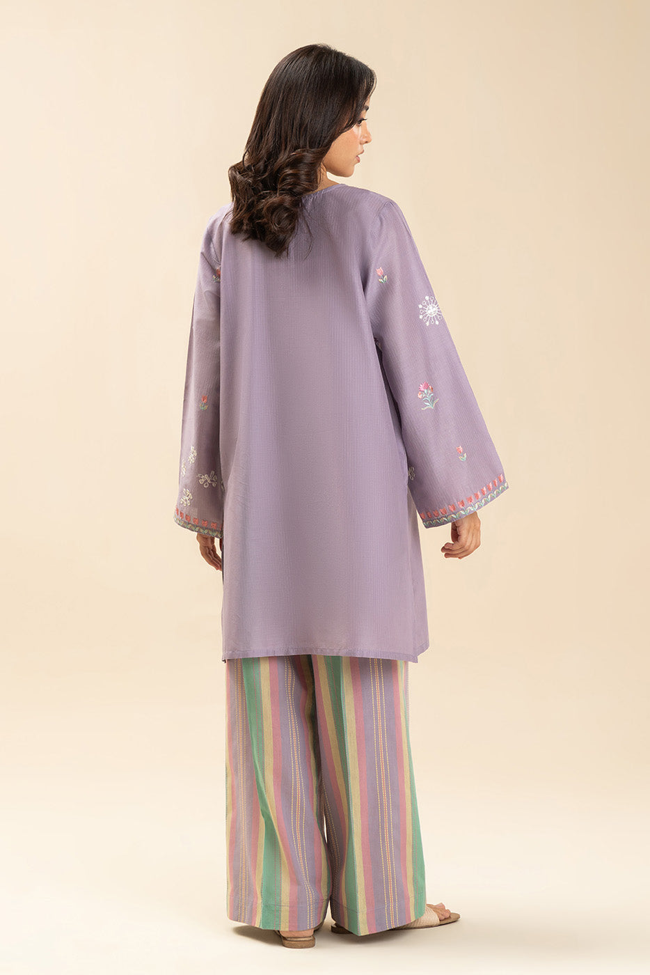 2 PIECE EMBROIDERED DORIA SUIT (PRET)