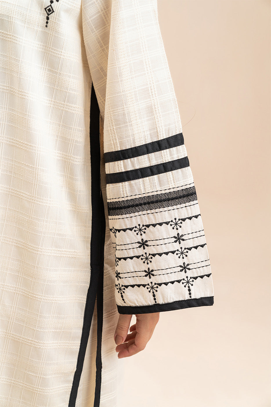 2 PIECE EMBROIDERED DORIA SUIT (PRET)