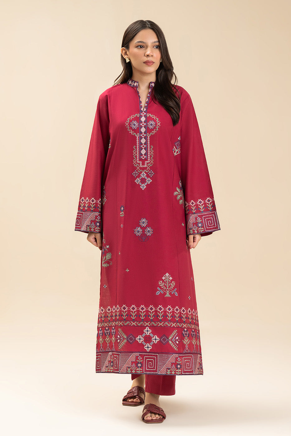 2 PIECE EMBROIDERED LAWN SUIT (PRET)