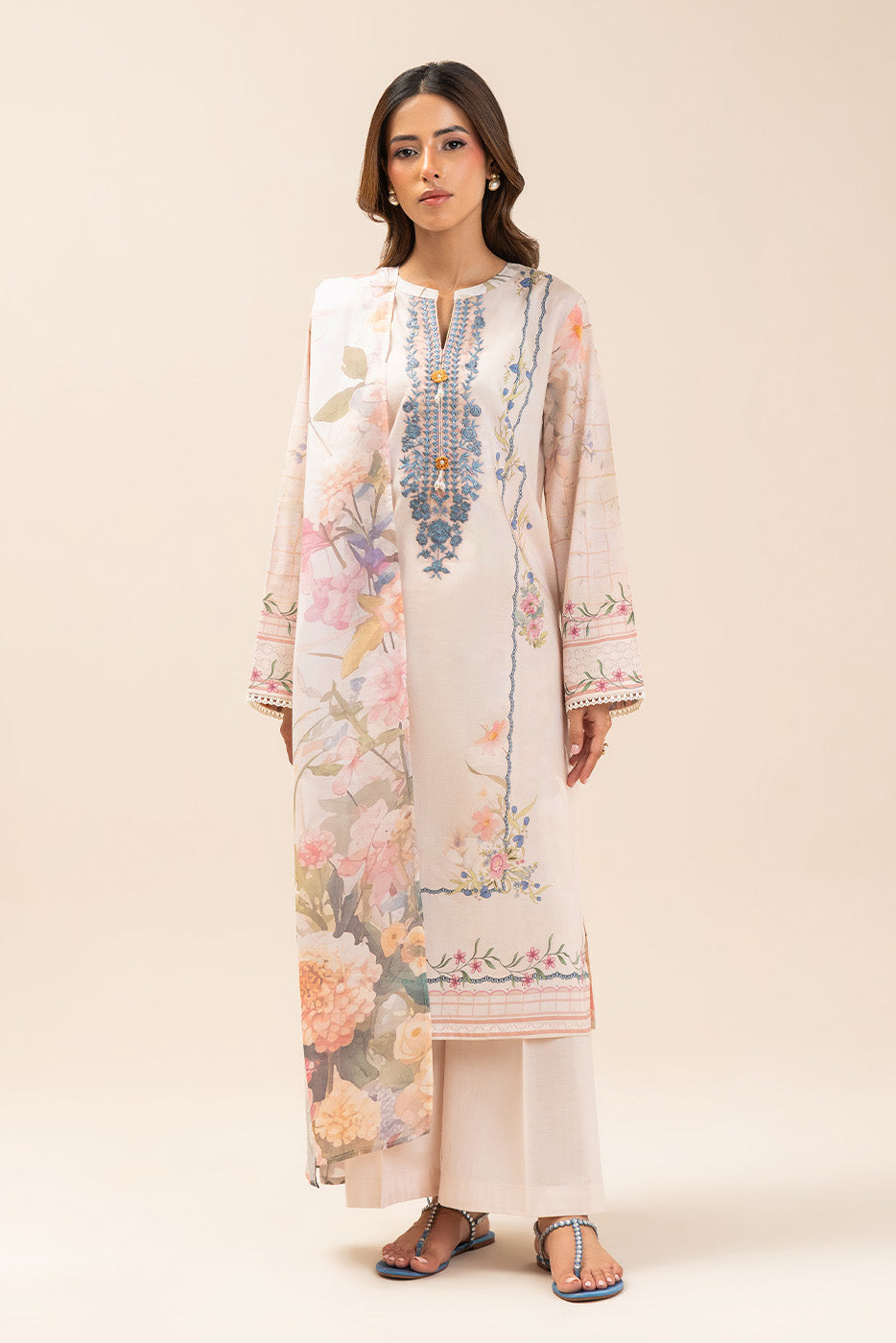 https://cdn.shopify.com/s/files/1/0488/9201/8848/files/BT12601UN004089A.jpg?v=1781272487