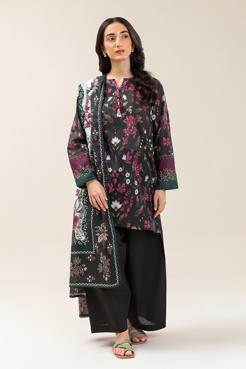 3 PIECE PRINTED LAWN SUIT (PRET)