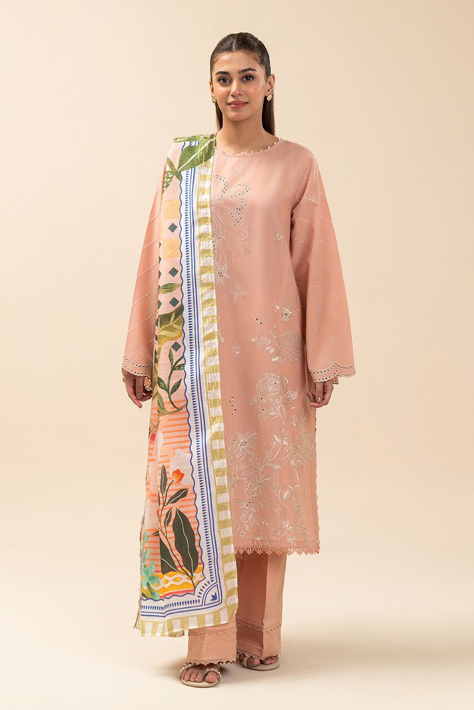 3 PIECE EMBROIDERED LAWN SUIT-VITAL FLORA (UNSTITCHED)
