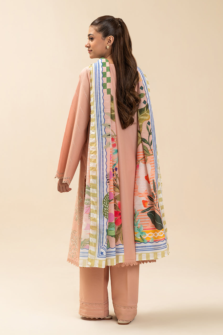 3 PIECE EMBROIDERED LAWN SUIT-VITAL FLORA (UNSTITCHED)