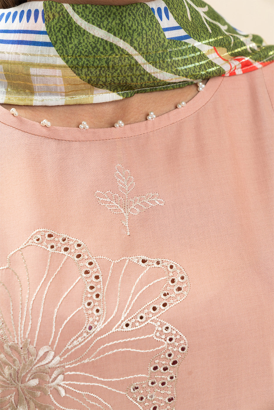 3 PIECE EMBROIDERED LAWN SUIT-VITAL FLORA (UNSTITCHED)