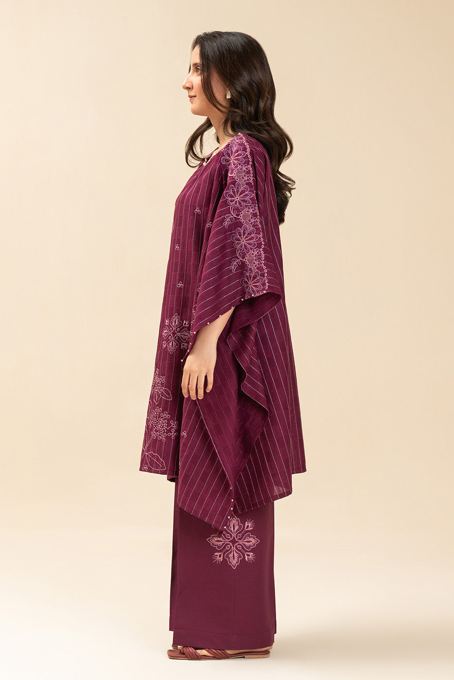 2 PICE EMBROIDERED SELF JACQUARD SUIT-FUCHSIA FLARE (UNSTITCHED)