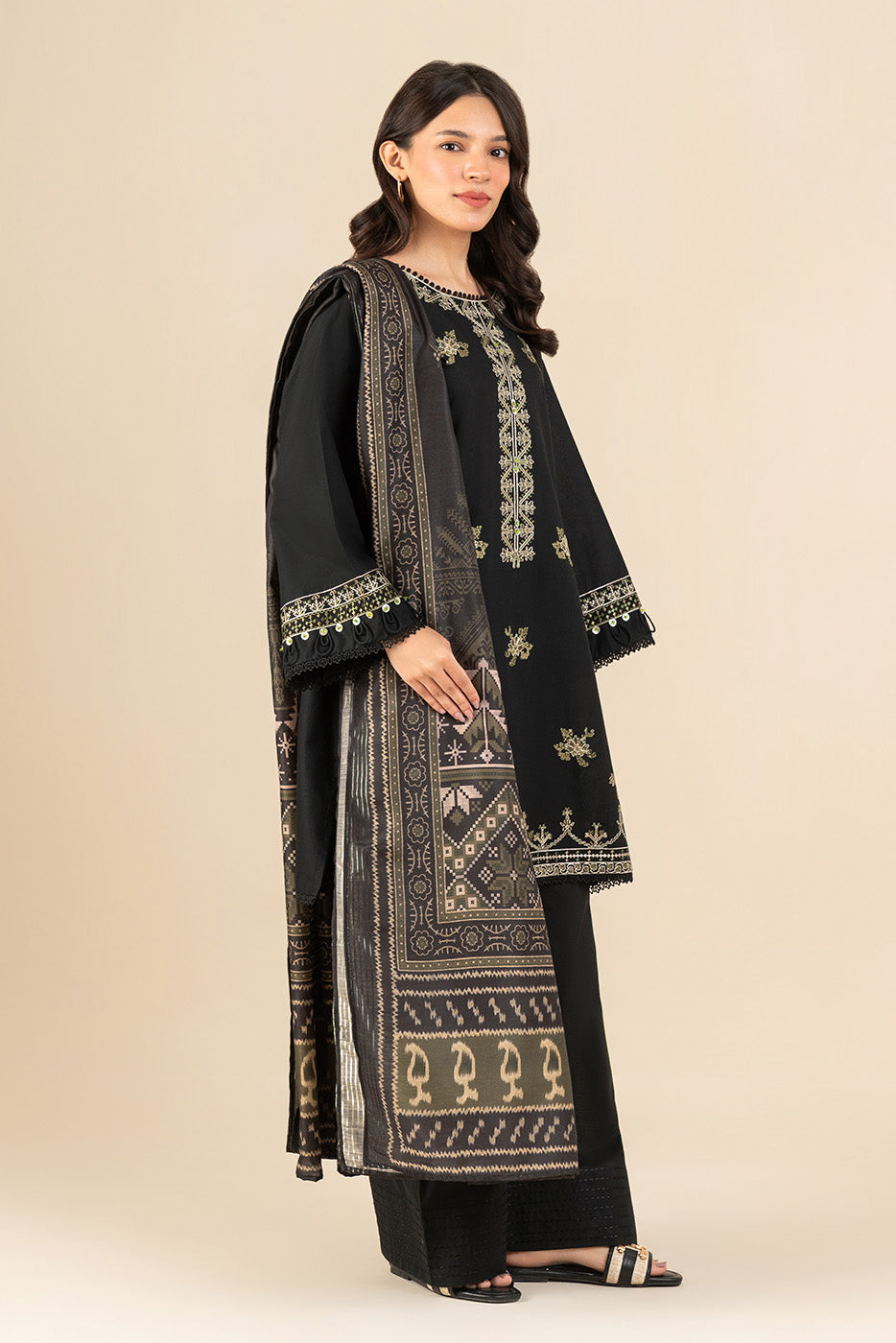 3 PIECE EMBROIDERED LAWN SUIT-TRIBAL TREASURE (UNSTITCHED)