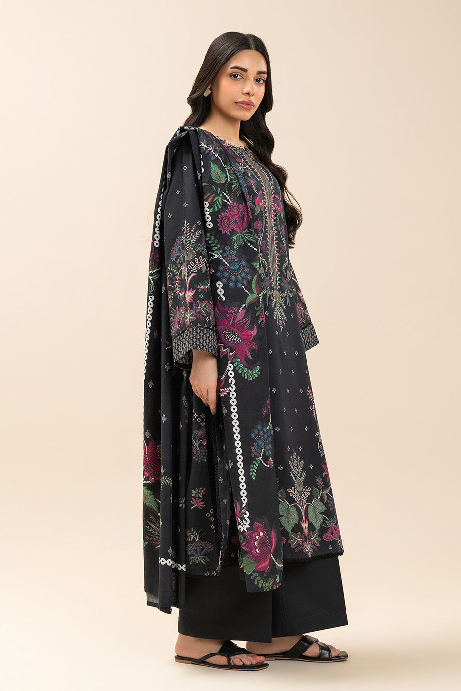 3 PIECE PRINTED LAWN SUIT-EBONY PRISTINE (UNSTITCHED)