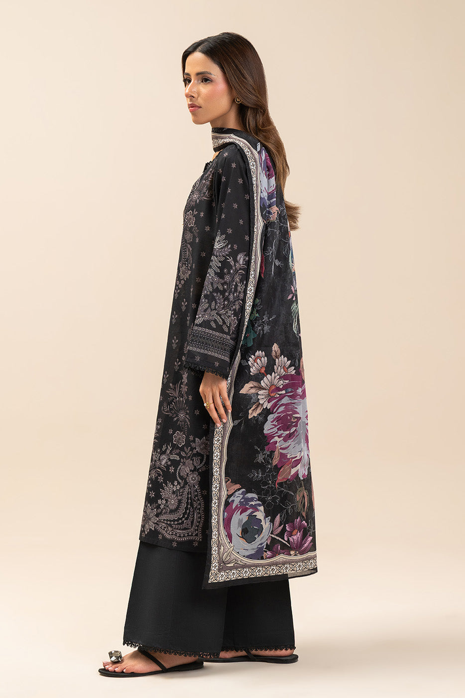3 PIECE PRINTED LAWN SUIT-ONYX BLOOM (UNSTITCHED)