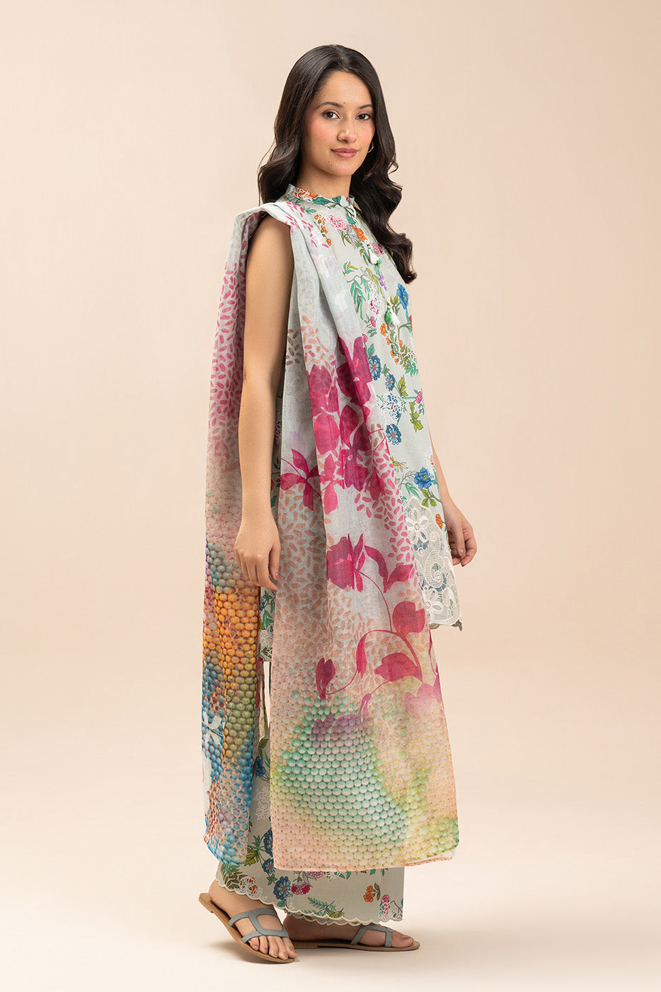 3 PIECE EMBROIDERED LAWN SUIT-FLORAL MEDLEY (UNSTITCHED)