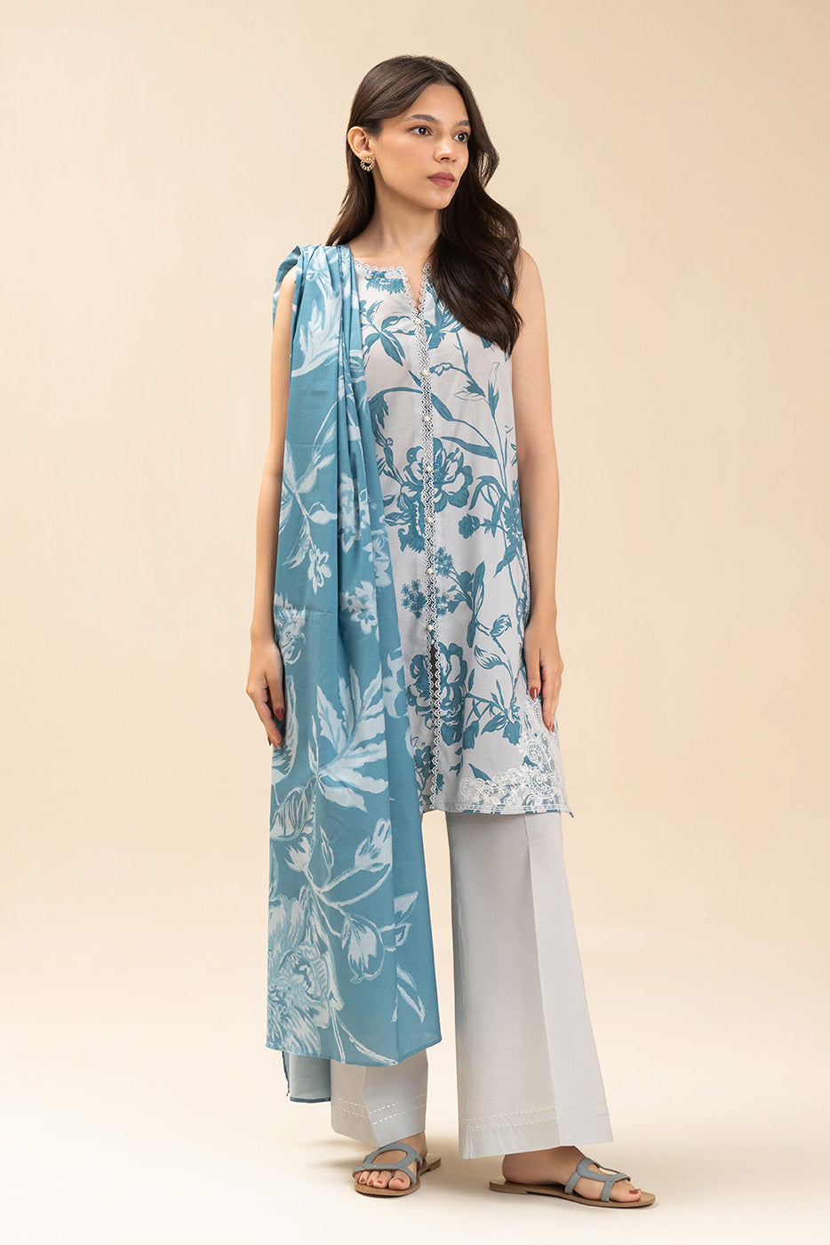 3 PICE EMBROIDERED LAWN SUIT-MONOCHROMATIC AZURE (UNSTITCHED)