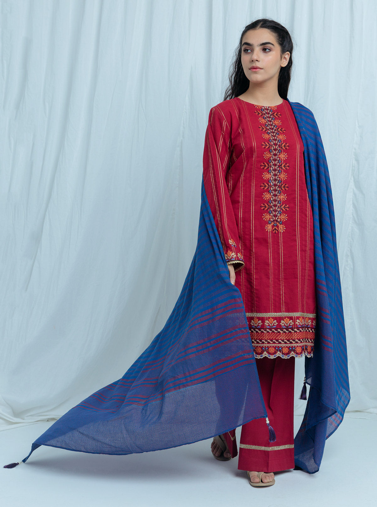 Crimson Glory-Embroidered-2 Pc